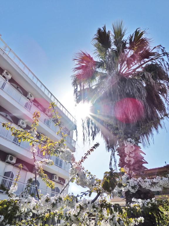 Hotel Triada リメナリア エクステリア 写真