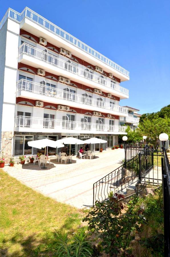 Hotel Triada リメナリア エクステリア 写真