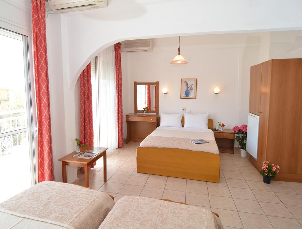 Hotel Triada リメナリア 部屋 写真